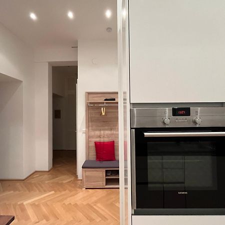Quiet Apartment Next To Belvedere & Central Station Wien Ngoại thất bức ảnh